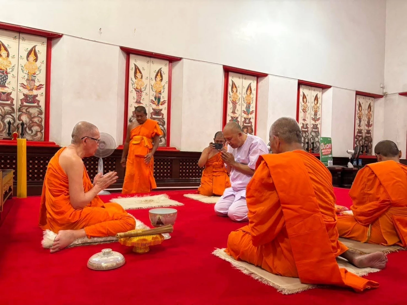 สึกกลางดึก! "พระธรรมวชิรธีรคุณ" เจ้าคณะ จ.นครสวรรค์ "ลาสิกขาแล้ว