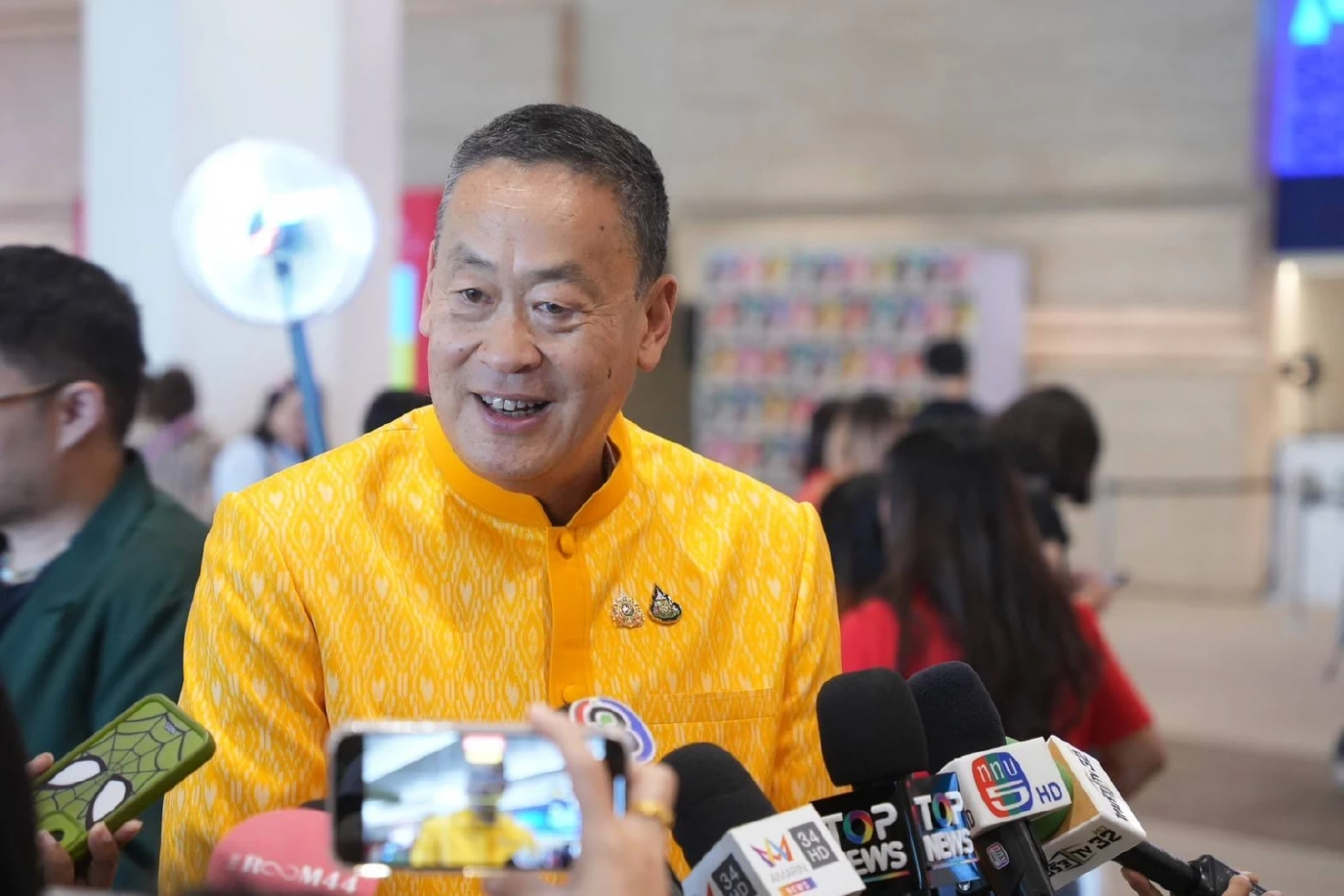 นายเศรษฐา ทวีสิน อดีตนายกรัฐมนตรี