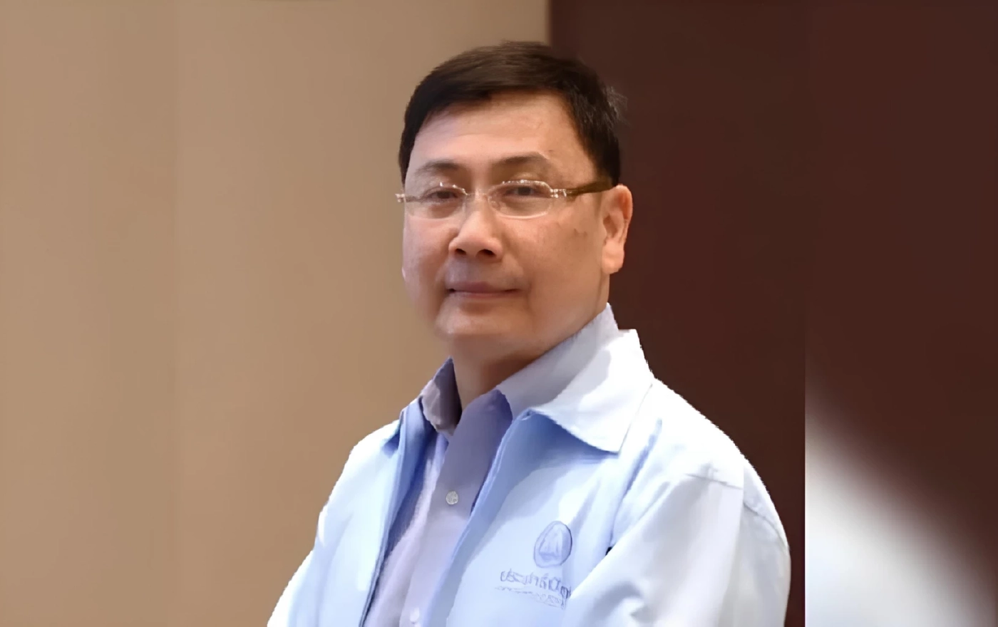 นาวาตรีสุธรรม ระหงษ์ รองหัวหน้าพรรคประชาธิปัตย์