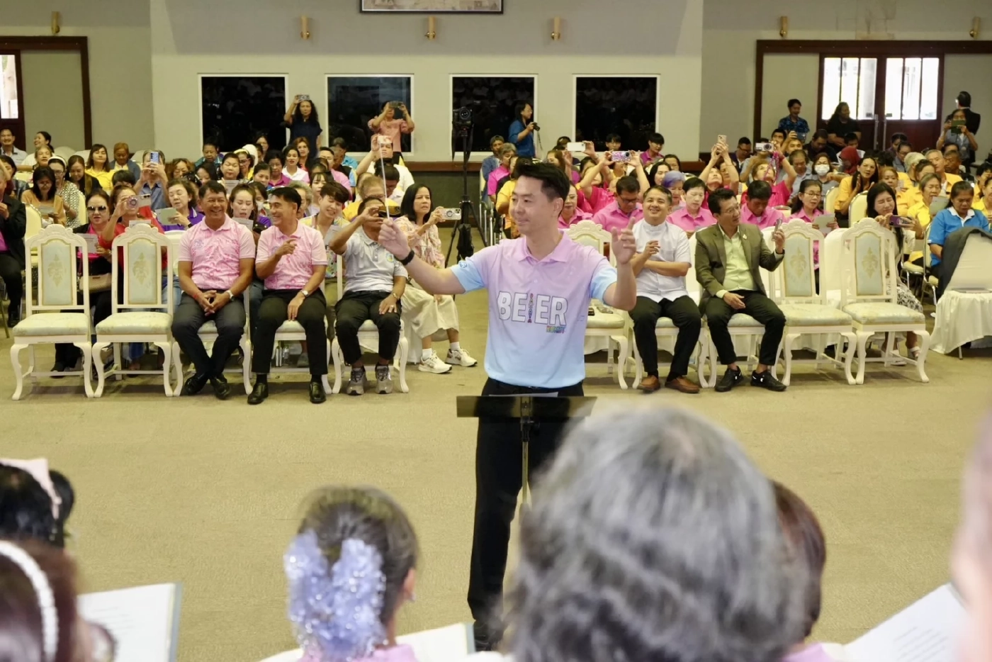 ใจบันดาลแรง “นายกเบียร์” ดึงวัยเก๋าโชว์ “Pattaya Chorus”