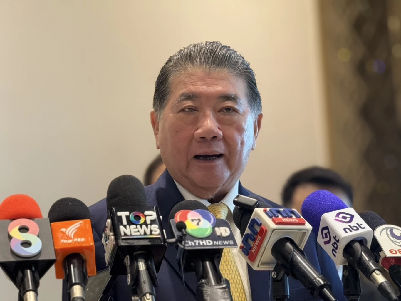 “ภูมิธรรม” นำคณะบินมาเลเซีย คุย “ฮุน มาเนต” เพื่อเจรจา หยุดยิงทันที