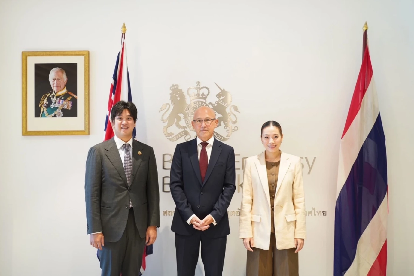 "สรัสนันท์" นำ "กมธ.ต่างประเทศ" เดินสายแจง "ทูตอังกฤษ-ยุโรป"