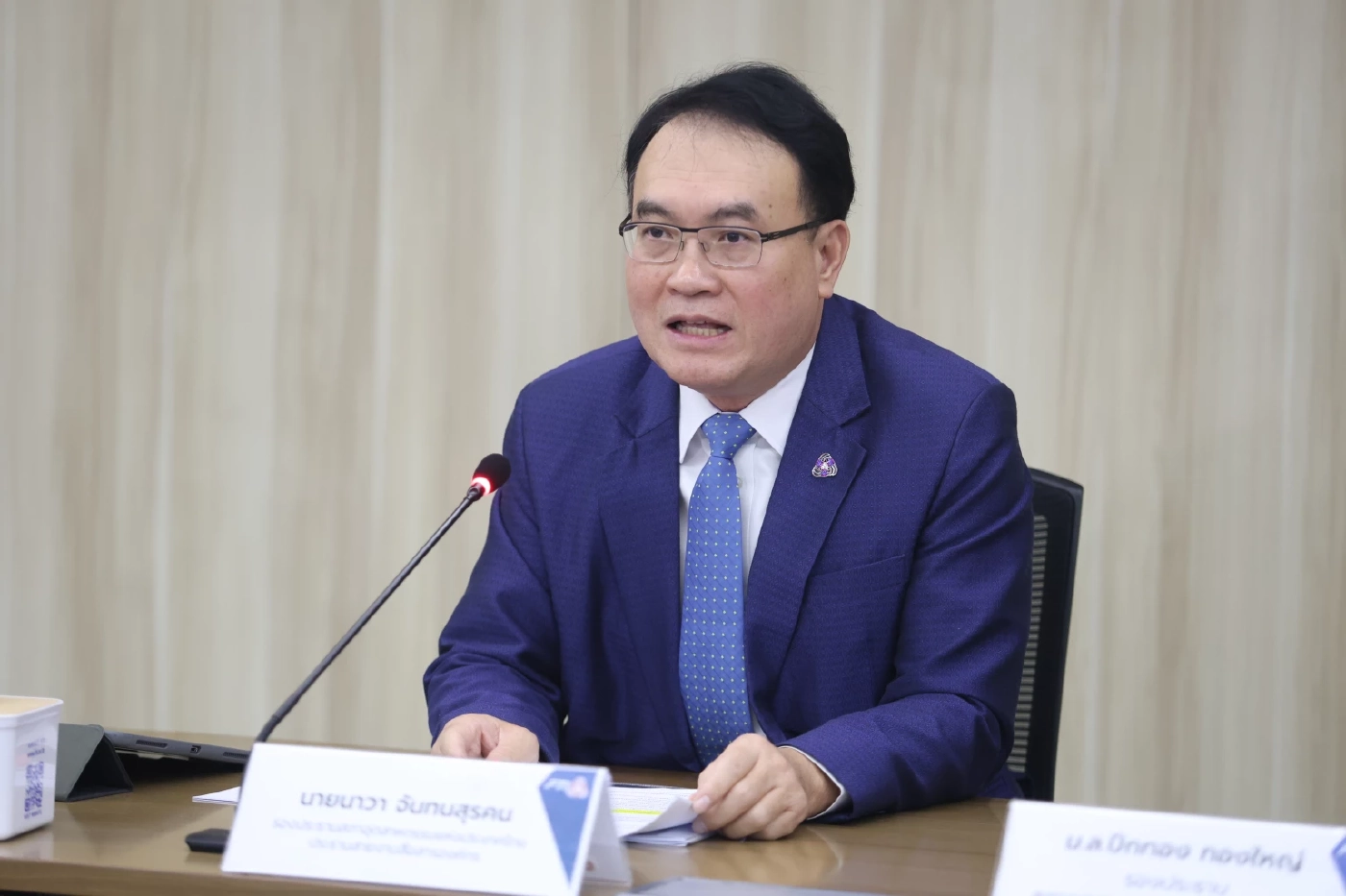 นายนาวา จันทนสุรคน รองประธานสภาอุตสาหกรรมแห่งประเทศไทย (ส.อ.ท.) 