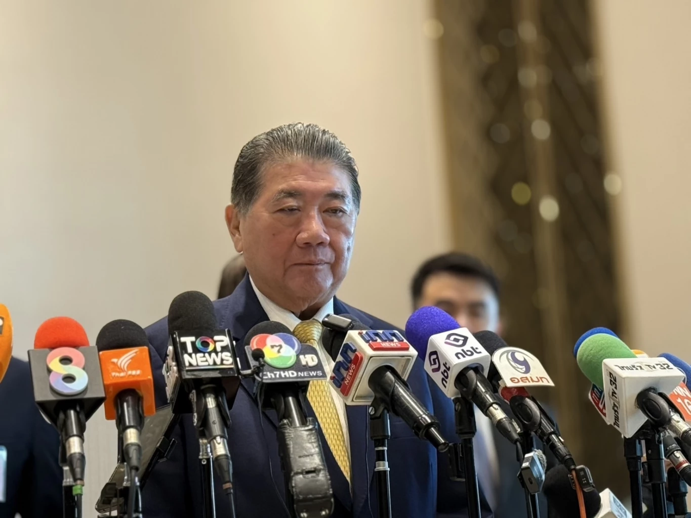 “ภูมิธรรม” นำคณะบินมาเลเซีย คุย “ฮุน มาเนต” เพื่อเจรจา หยุดยิงทันที