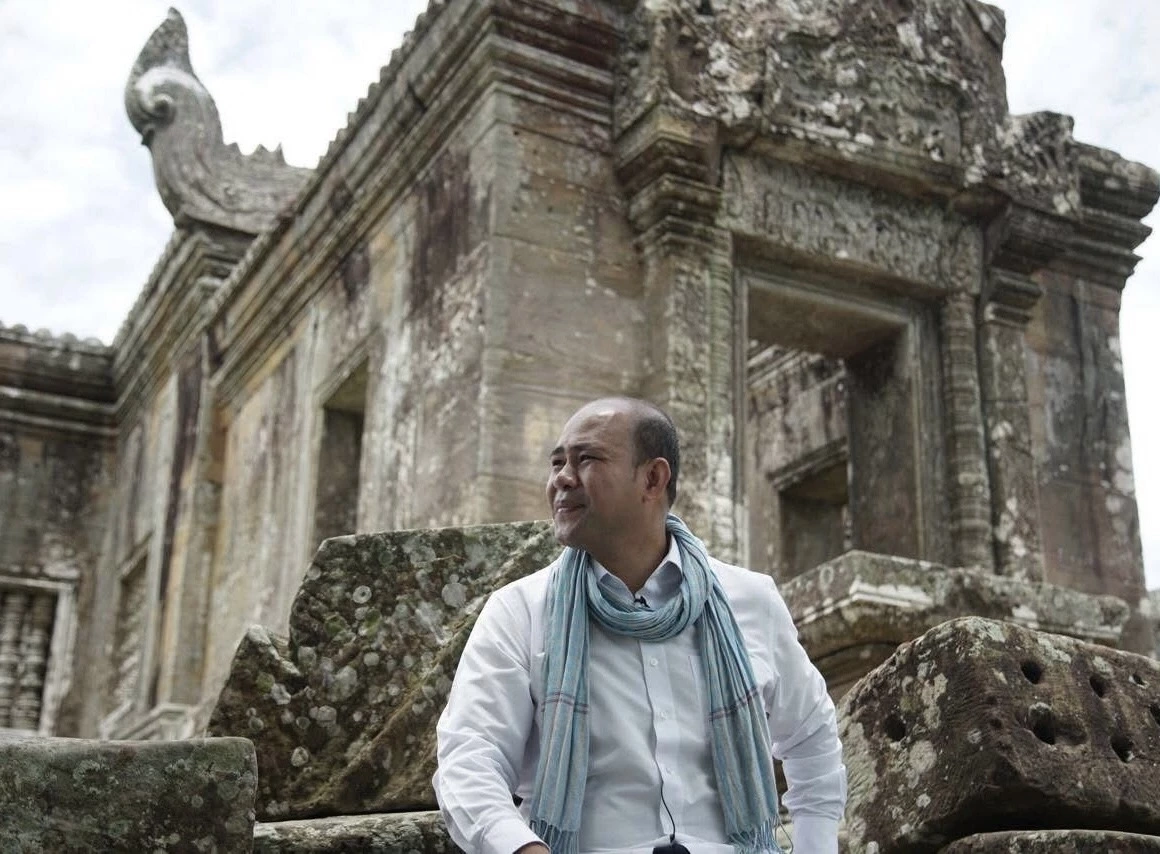 ฮุน มานี ผู้กุมองค์กรเยาวชนกัมพูชา กำลังสะสมบารมี