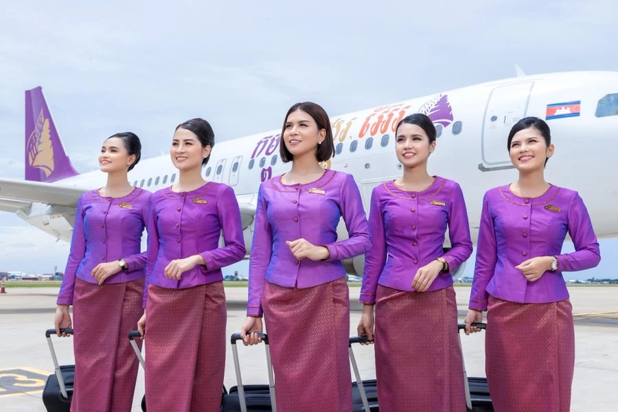 ระวังขึ้นเครื่องบินผิด สายการบินแห่งชาติกัมพูชา คล้ายของไทย
