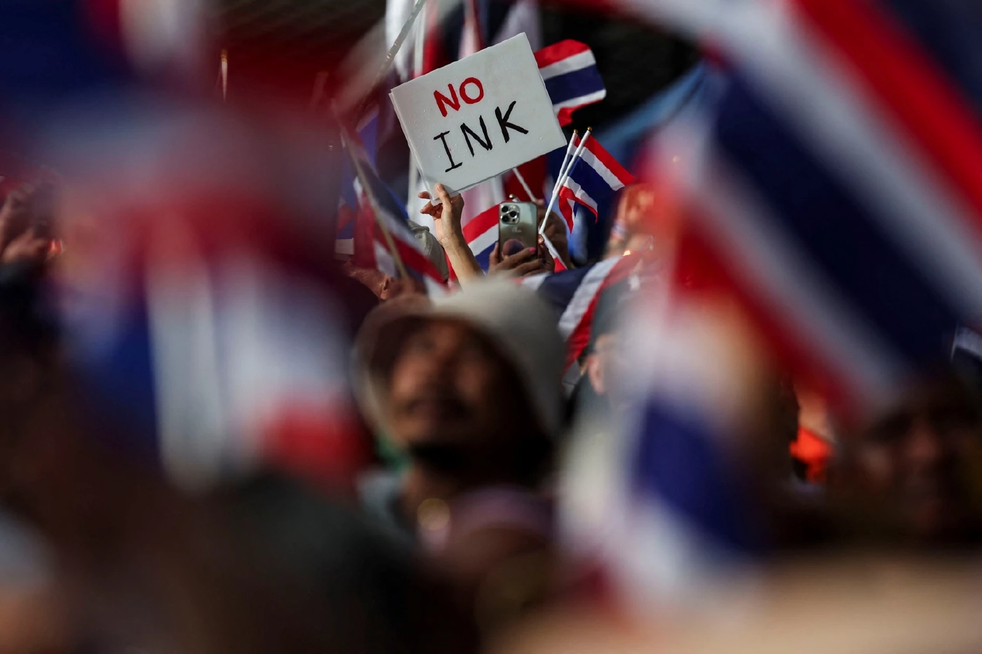 สื่อใหญ่ CNN เล่นข่าว "แพทองธาร" ถูกพักการปฏิบัติหน้าที่นายกฯ