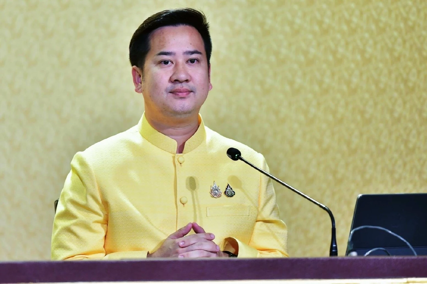 คุมเข้ม "แพลตฟอร์มช้อปปิ้ง" 19 แบรนด์ดัง ต้องบอกมาตรฐานสินค้าที่ขายในเว็บ