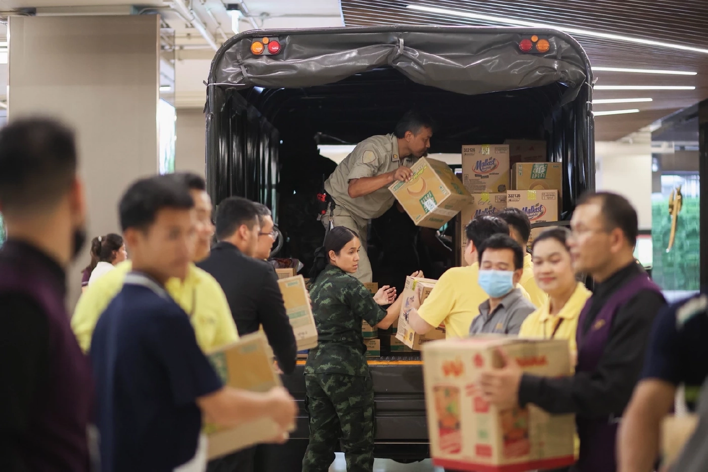สยามพิวรรธน์แสดงพลังความเป็นไทย ร่วมส่งแรงใจให้เหล่าทหารกล้า  และพี่น้องชาวไทยที่ได้รับผลกระทบจากสถานการณ์พื้นที่ชายแดน