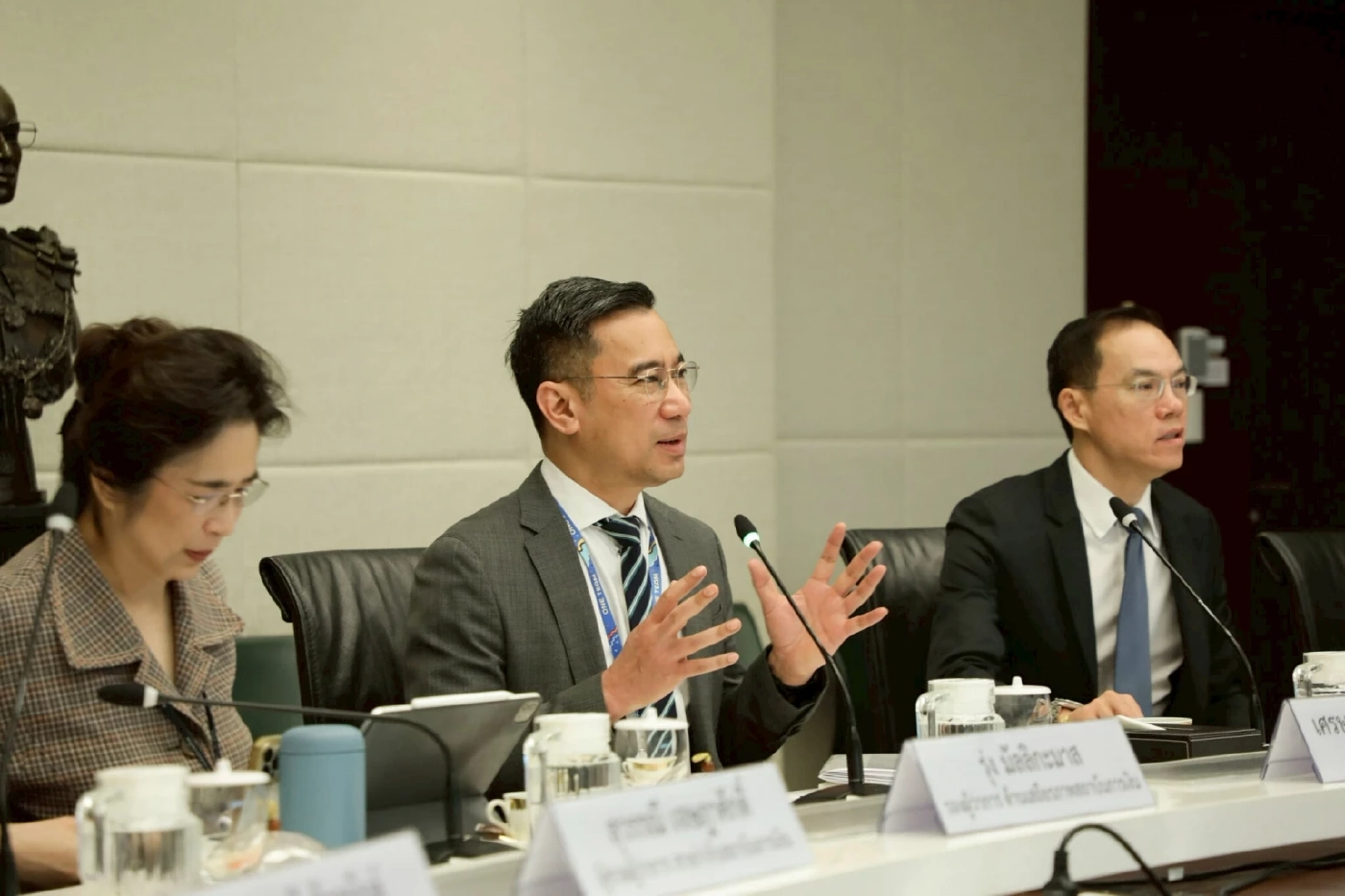 แบงก์ชาติ ถก ภาคเอกชน ประเมินผลกระทบ แก้โจทย์สู้ภาษีทรัมป์