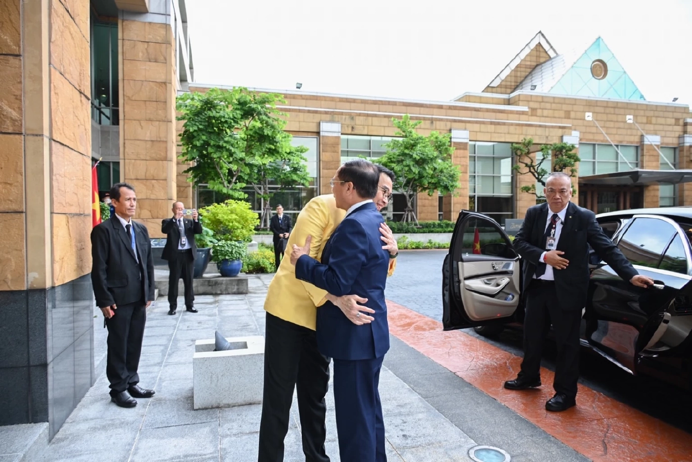 "มาริษ" เผย รมว.กต.เวียดนามเยือนไทยห่วงสถานการณ์ไทย-กัมพูชา