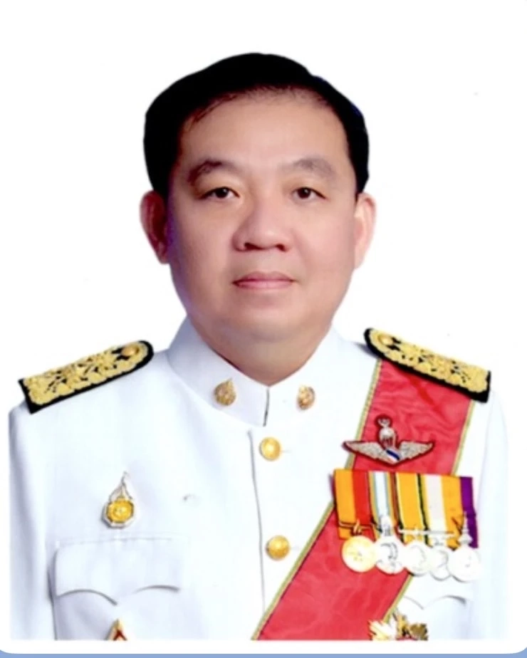 นายสุรินทร์ ชลพัฒนา