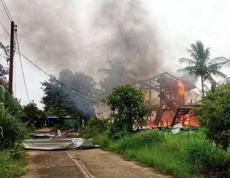 "ทบ." เผยเช้านี้ "กัมพูชา" ยังไม่หยุดยิง เปิดด้วยจรวด จ.สุรินทร์