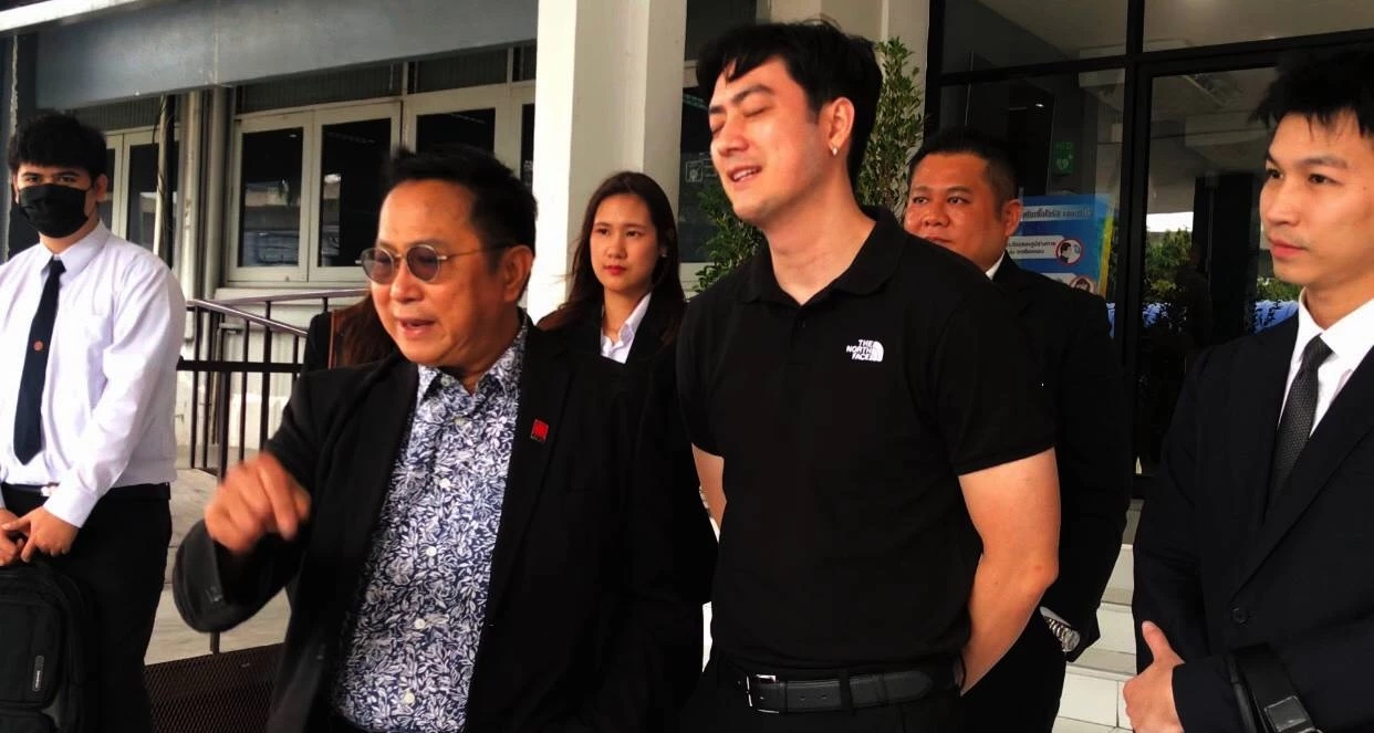 ตำรวจเรียก "ฟิล์ม รัฐภูมิ" เปลี่ยนข้อหาจาก "พยายามกรรโชก" เป็น "พยายามฉ้อโกง" ในคดี "เจ๊พัช"