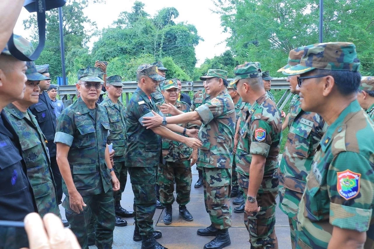 ชาวจันทบุรีเริ่มกลับเข้าบ้าน หลังเสียงการปะทะชายแดนยุติ