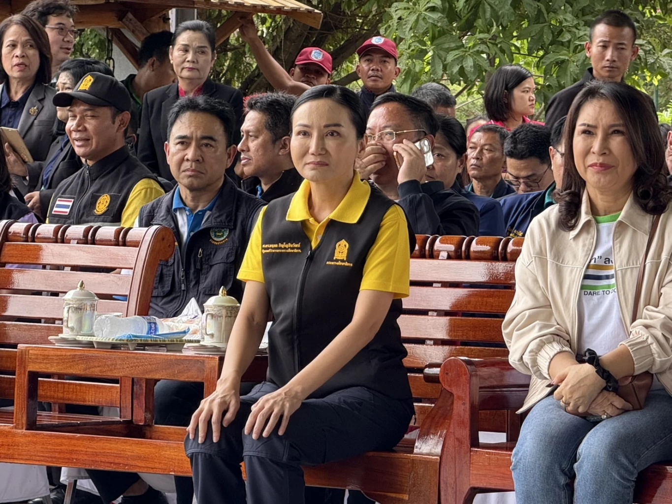 ศ.ดร.นฤมล ภิญโญสินวัฒน์ รัฐมนตรีว่าการกระทรวงศึกษาธิการ และหัวหน้าพรรคกล้าธรรม (กธ.) 