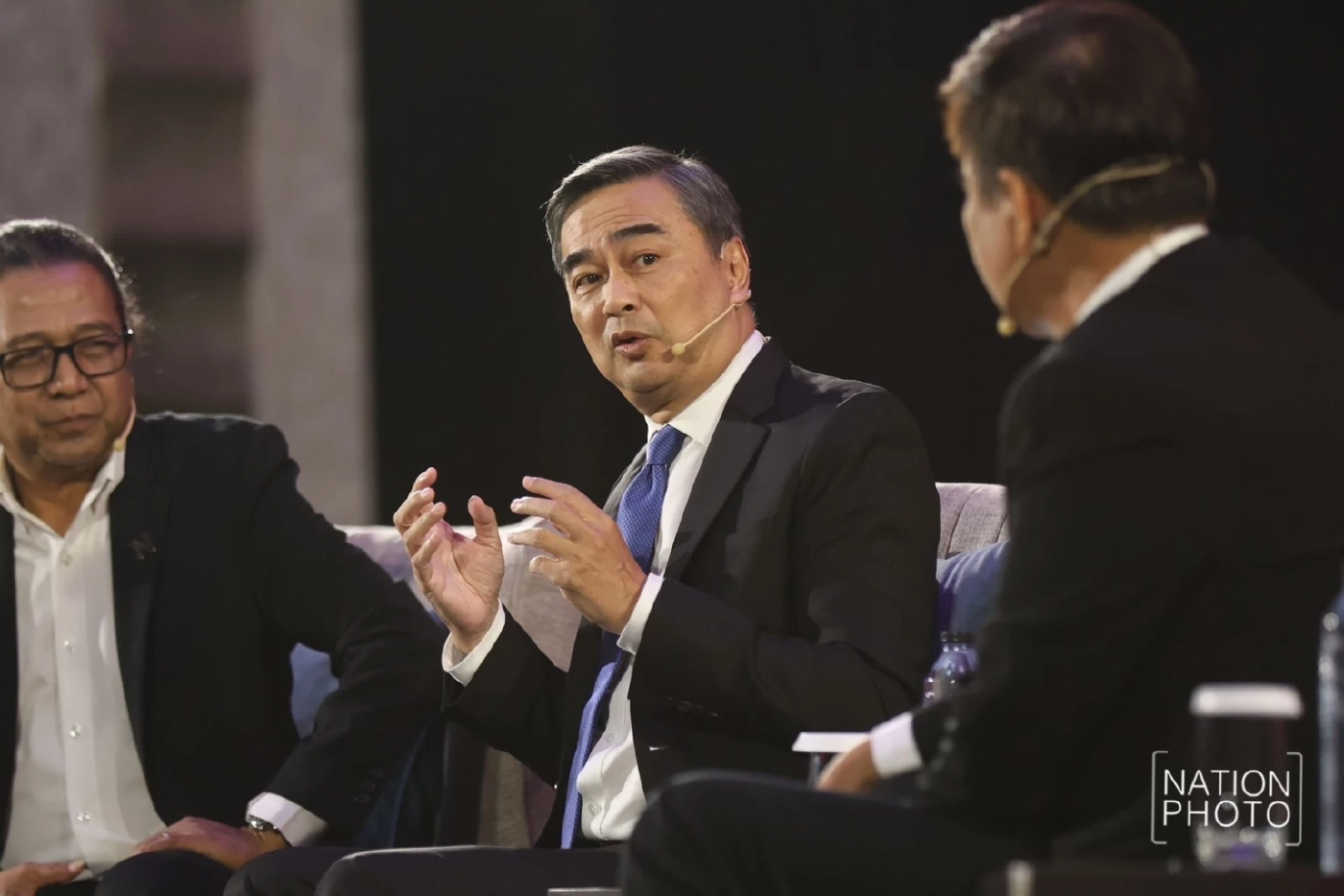 “อภิสิทธิ์” ชี้ประเทศไม่มีทางตัน มีแต่ระบบที่ไม่มีทางออก