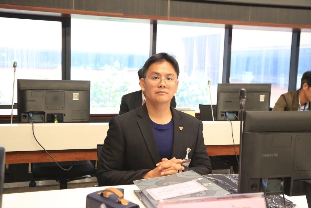 “วิโรจน์” จ่อฟื้นแคมเปญ “ล่าทหารขึ้นศาลพลเรือน” ของเพื่อไทย