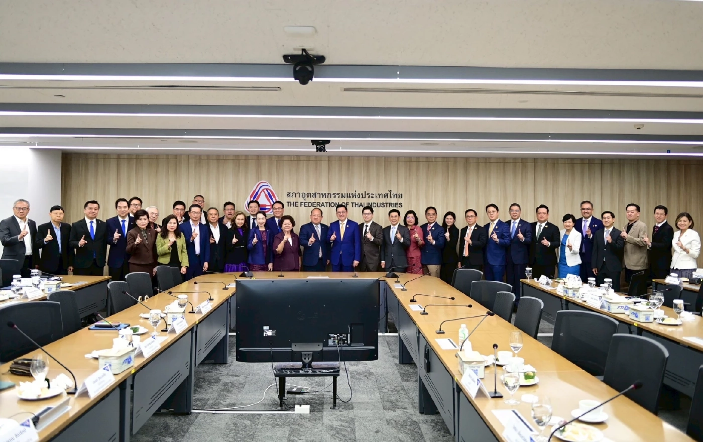 ส.อ.ท. ชง 5 ข้อเสนอพาณิชย์ เดินหน้าทีมไทยแลนด์ฝ่าวิกฤตการค้าโลก