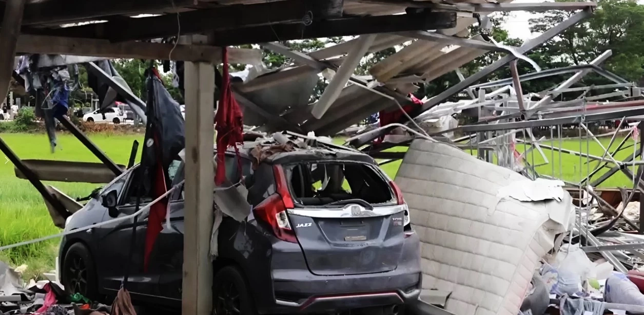 เปิดคลิป! โรงงานพลุที่สุพรรณระเบิดอีกแล้ว เสียชีวิต 9 ราย สาหัส 1 ราย