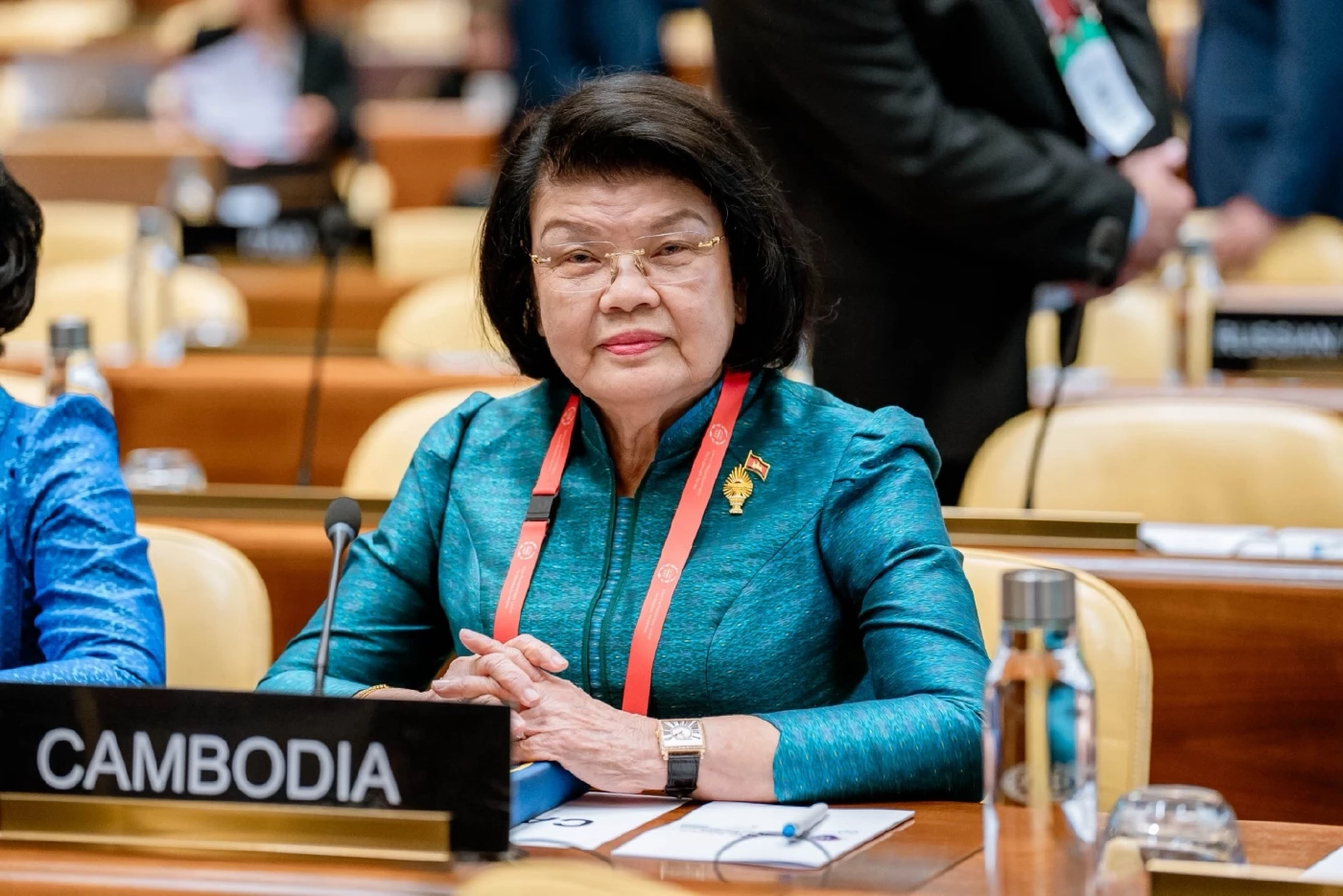 ประธานสภากัมพูชา บีบน้ำตาอ้างได้รับผลกระทบจากการโจมตีของไทย