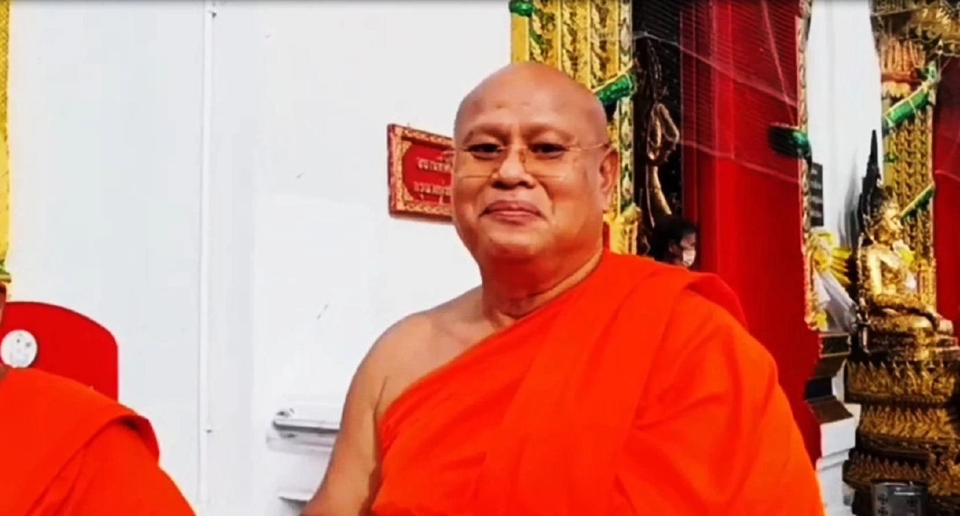 เปิดคลิป! "เจ้าคณะจังหวัดพิจิตร" ยืนยันความบริสุทธิ์ "ไม่สึก" หลังมีข่าวเอี่ยว "สีกากอล์ฟ"