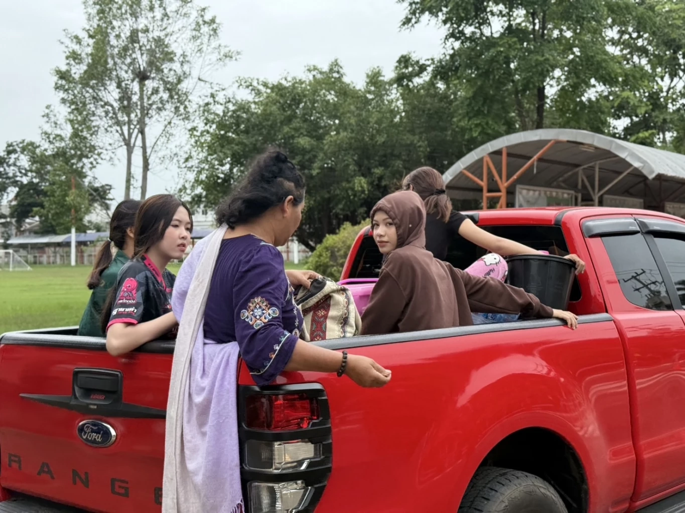 ด่วน! สั่งอพยพชาวบ้าน จากศูนย์อพยพ อำเภอปราสาท จ.สุรินทร์ ไปจุดปลอดภัย