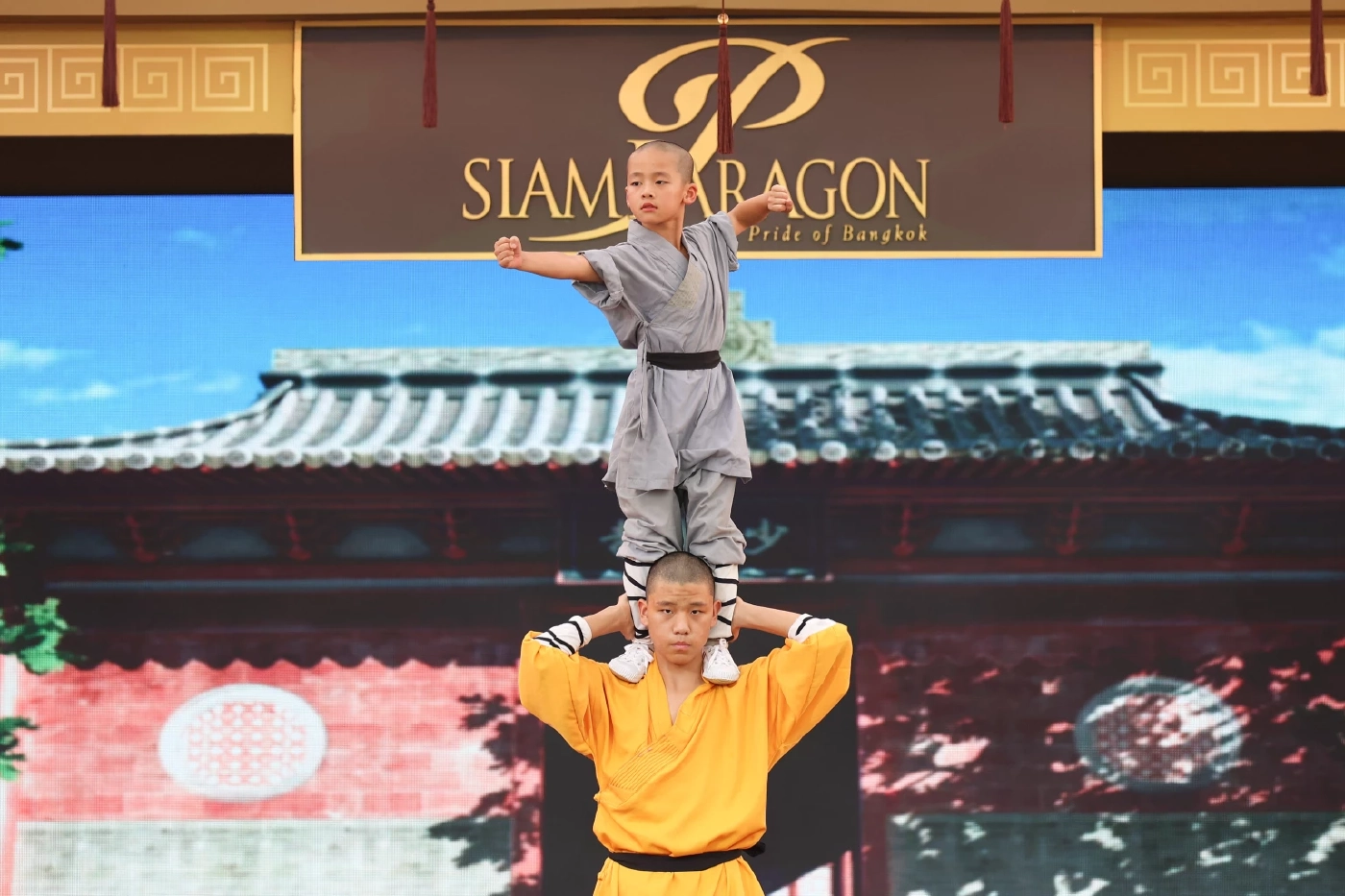 เฉลิมพระเกียรติในหลวง! - 50 ปีไทย-จีน สยามพารากอนโชว์สุดยอดวัฒนธรรมสองแผ่นดิน