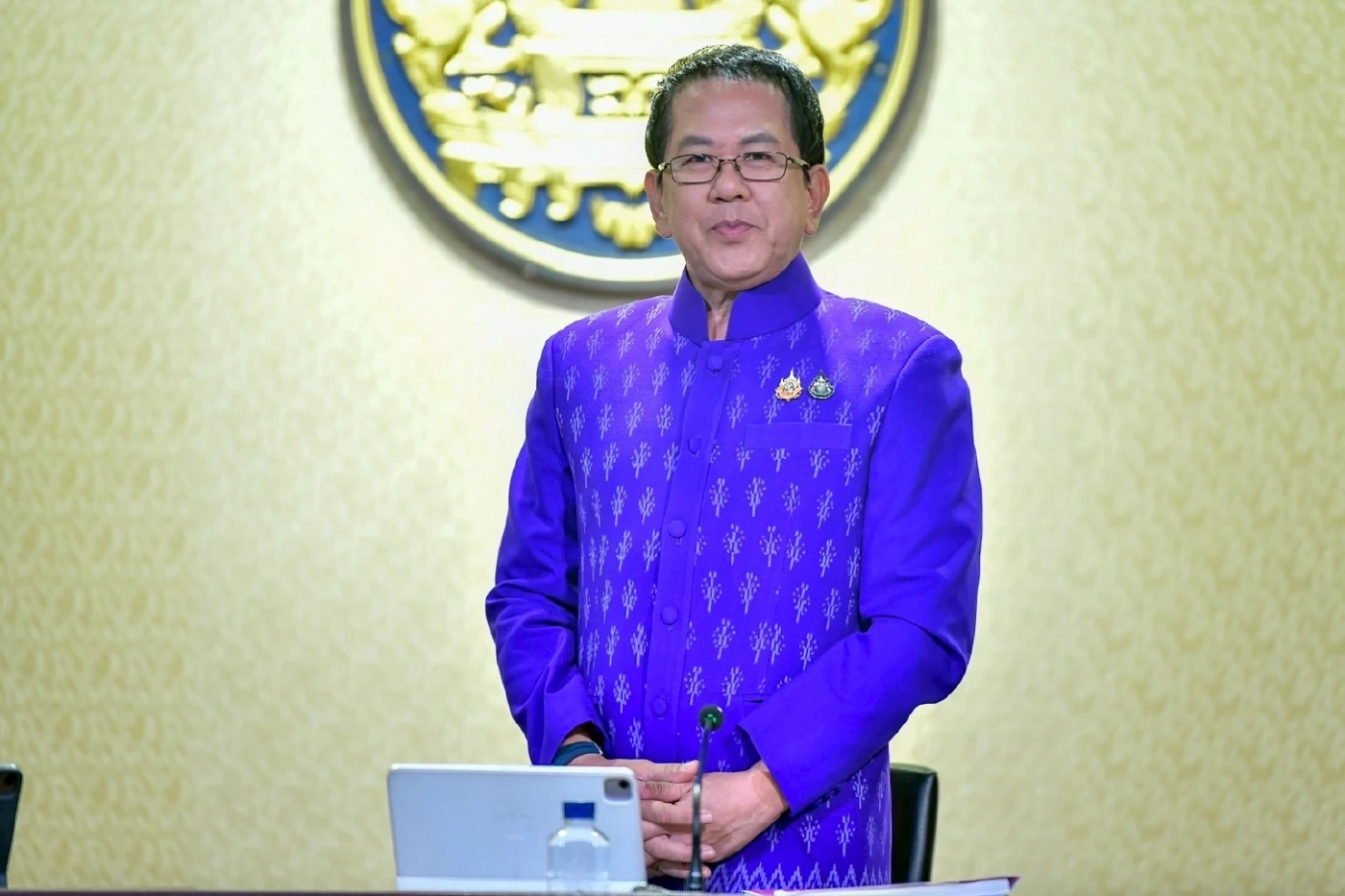 “ภูมิธรรม” ย้ำ รมต.เร่งแต่งตั้งข้าราชการระดับสูงที่จะ "เกษียณ" พร้อม "วัดผลงานทุก 3 เดือน"