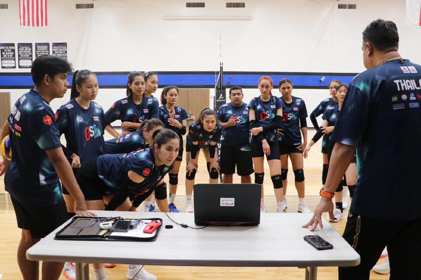 \'โค้ชอ๊อด\' เผยความพร้อม \'ลูกยางสาวไทย\' สุดสมบูรณ์ พร้อมลุย VNL 2025 สนาม 3