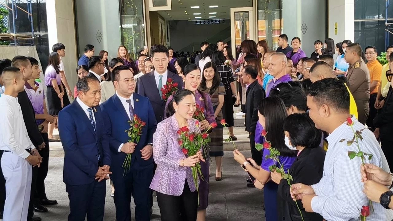 "สุดาวรรณ" อำลาตำแหน่ง รมว.วธ. เชื่อมั่น นายกอิ๊งค์ ทำงานต่อได้ดี