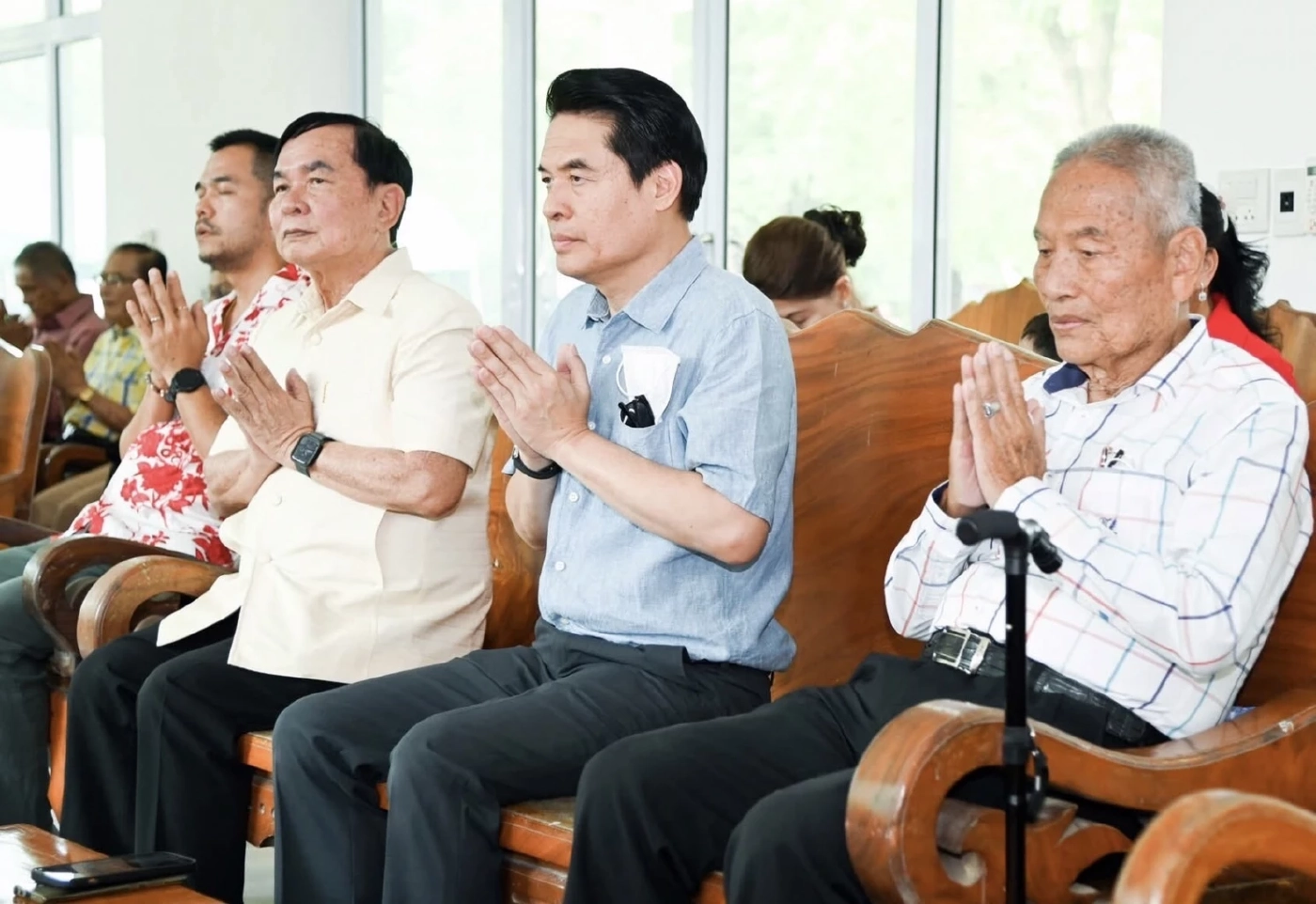 2 ตระกูลชากังราว “ไผ่ ลิกค์” ซุ้มเหนือ “วราเทพ” ซุ้มใต้ แยกค่าย พวกเดียวกัน