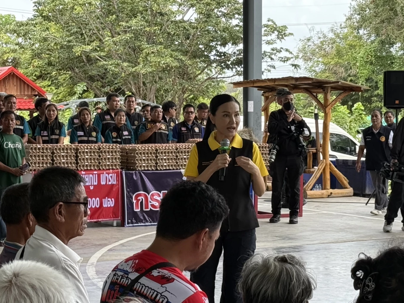 ศ.ดร.นฤมล ภิญโญสินวัฒน์ รัฐมนตรีว่าการกระทรวงศึกษาธิการ และหัวหน้าพรรคกล้าธรรม (กธ.) 