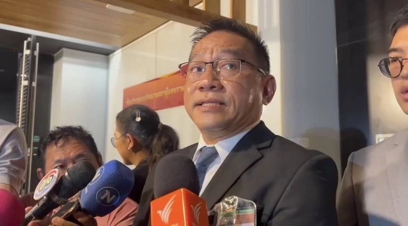 นายอินทพร จั่นเอี่ยม ผู้อำนวยการสำนักงานพระพุทธศาสนาแห่งชาติ หรือ พศ. 