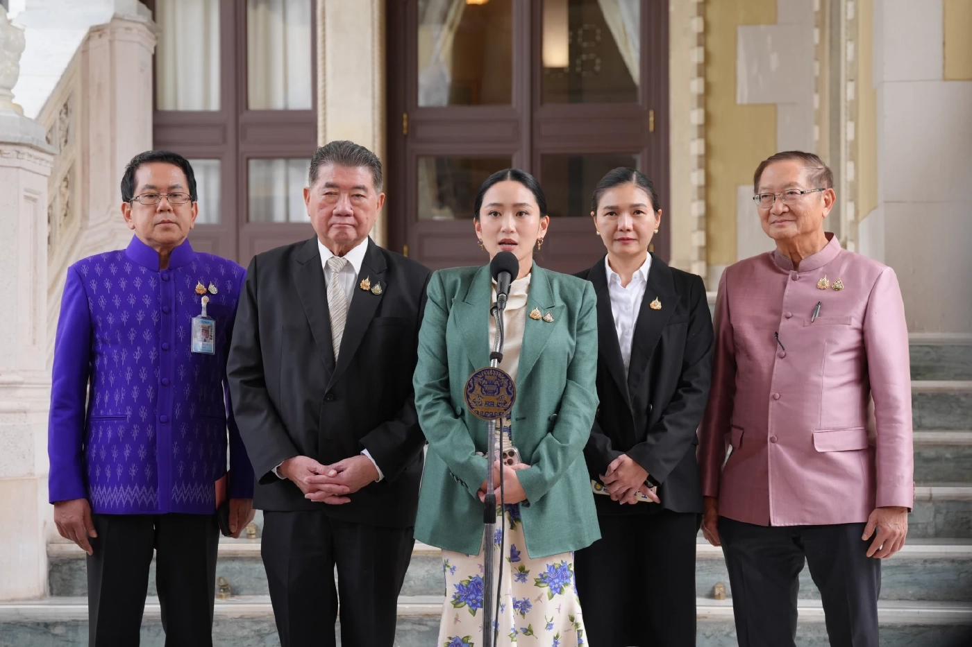 สื่อใหญ่ CNN เล่นข่าว "แพทองธาร" ถูกพักการปฏิบัติหน้าที่นายกฯ