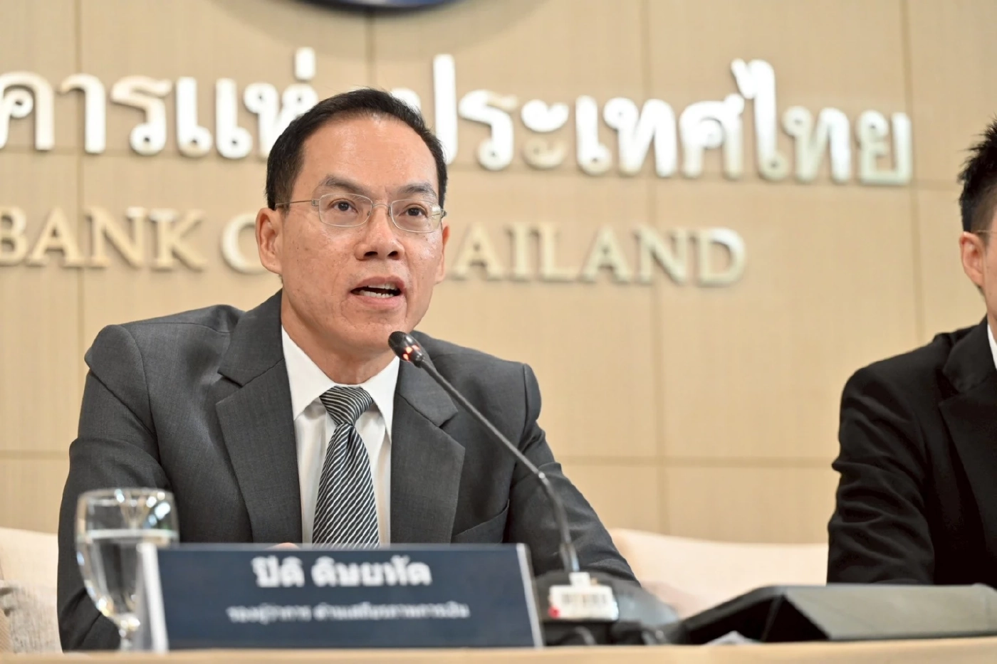 ภาษีทรัมป์ทุบเศรษฐกิจไทยโตต่ำกว่า 2% ลากยาวปีครึ่ง ฉุดส่งออกวูบ