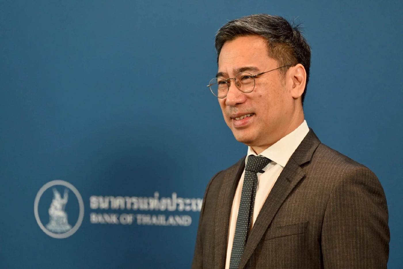 ดร.เศรษฐพุฒิ สุทธิวาทนฤพุฒิ ผู้ว่าการธนาคารแห่งประเทศไทย (ธปท.)