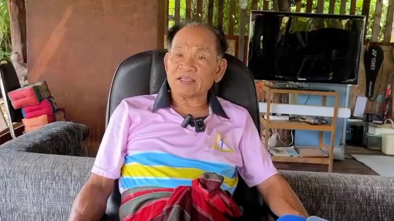  นายณภัค นามสีฐาน อดีตผู้ฝึกสอนฟุตบอลทีมเยาวชน จ.ขอนแก่น ปี 2523