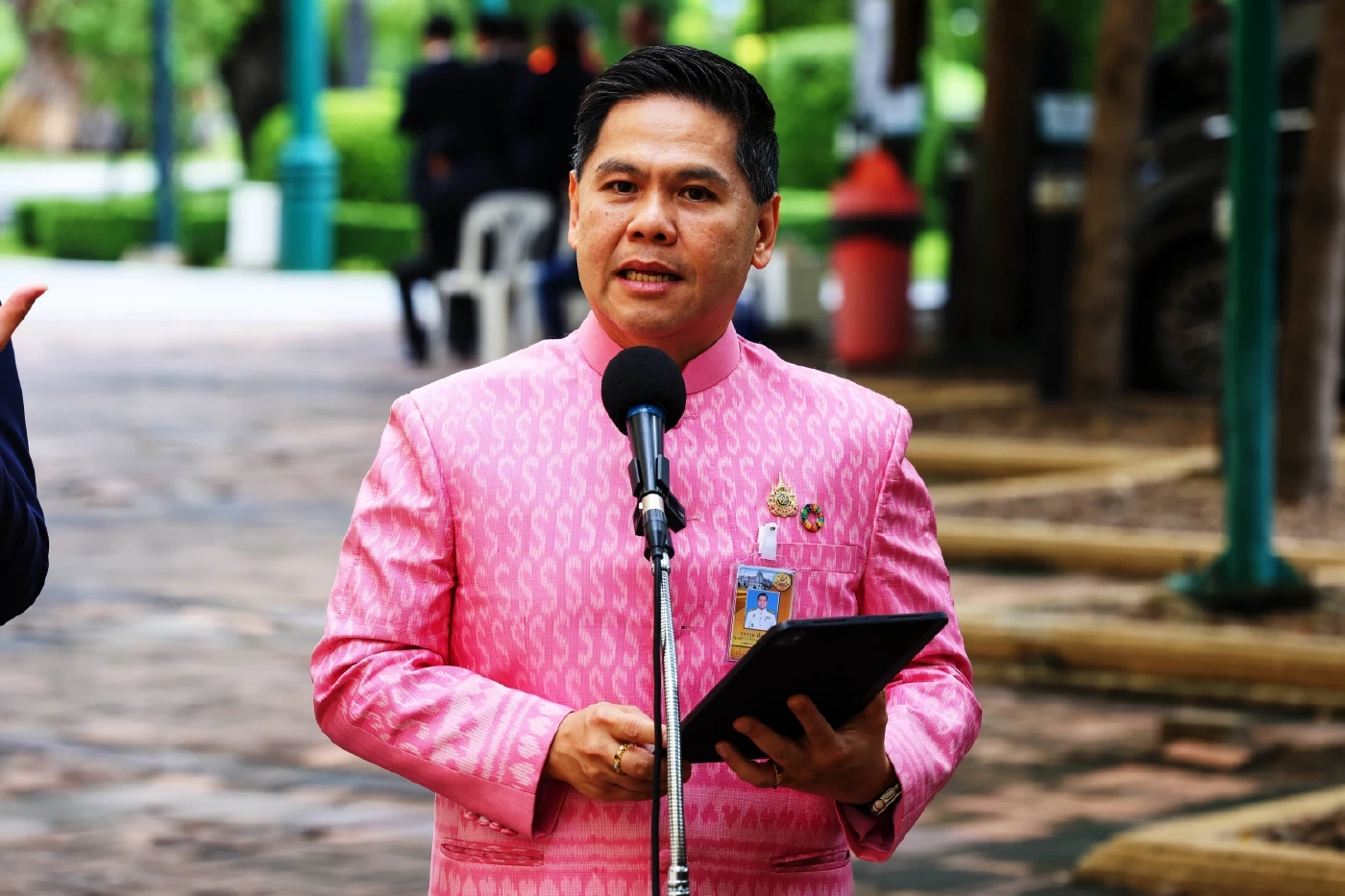 "พม." รับ "ด.ช.กัมพูชาวัย 13 ปี-แม่" เข้าบ้านพักเด็กฯ คุ้มครองตามอนุสัญญาว่าด้วยสิทธิเด็ก (มีคลิป)