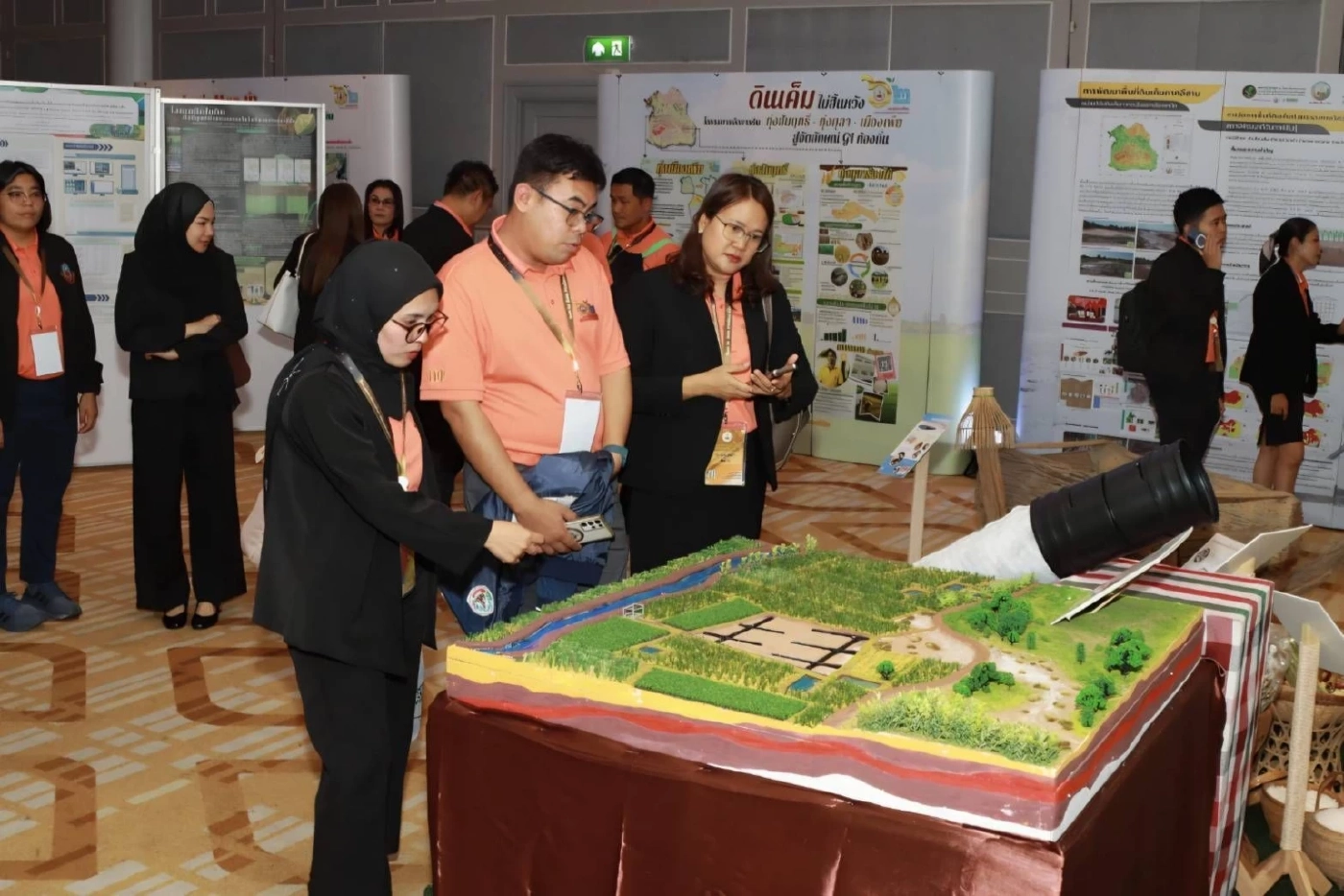 "กรมพัฒนาที่ดิน" โชว์งานวิจัยสร้างนวัตกรรมดิน-น้ำช่วยเกษตรกร