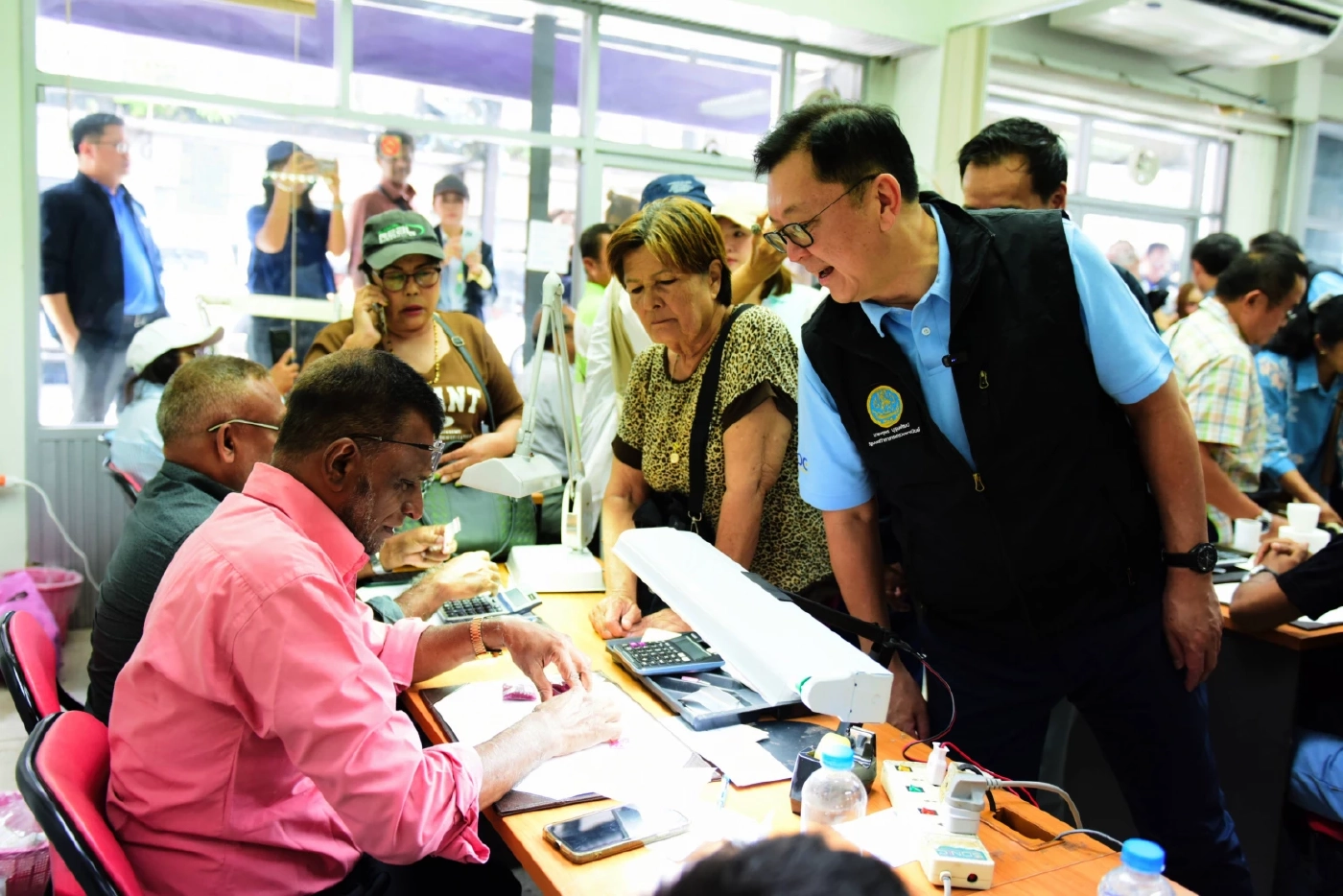 “จตุพร-สุชาติ” ลุยตลาดพลอย ดัน “จันทบุรีโมเดล” สู่ "มหานครอัญมณีโลก"