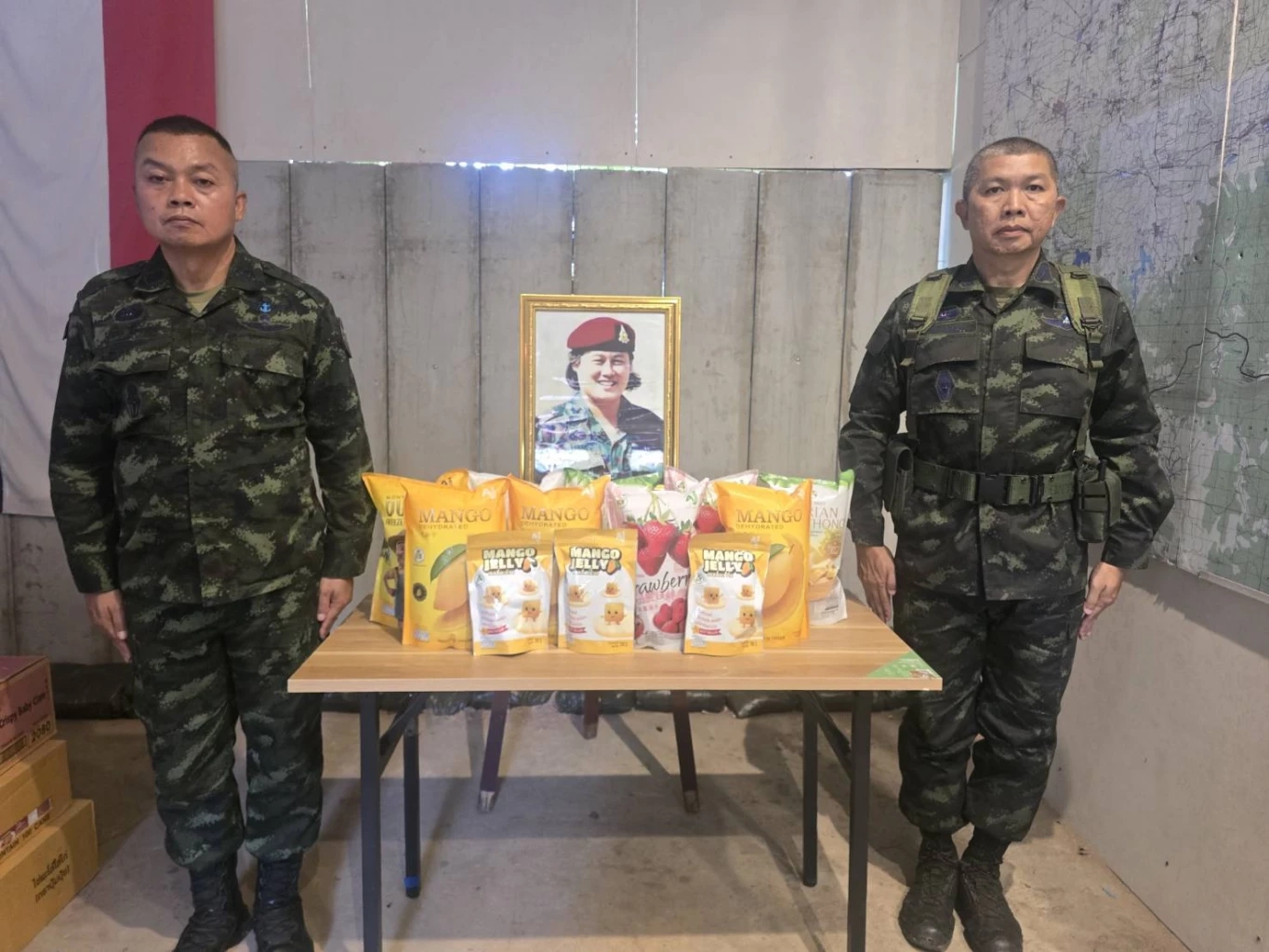 กรมสมเด็จพระเทพฯ มอบสิ่งของพระราชทาน ทหารชายแดนไทย-กัมพูชา