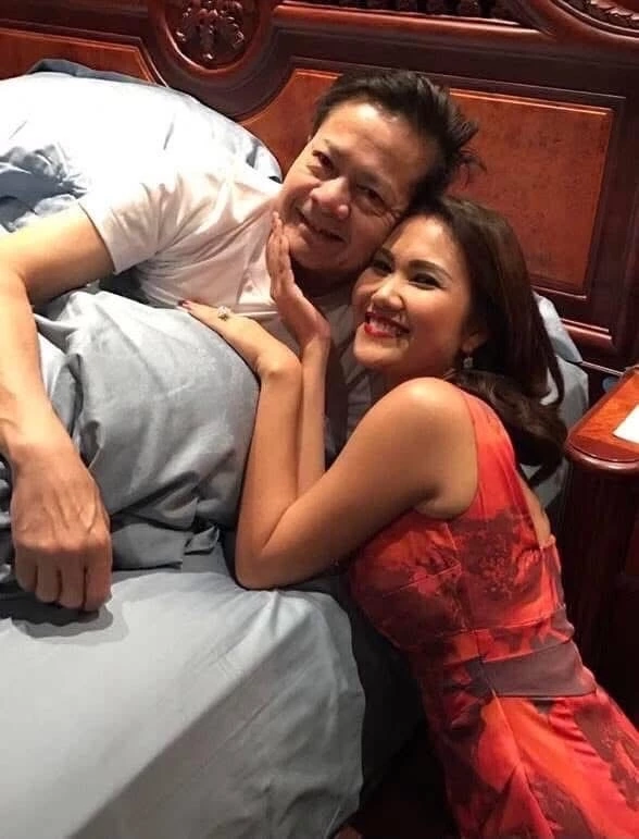 ภาพนี้ยังเป็นปริศนา ฮุน มานา และ พล.อ.เนต ซาเวือน รองนายกฯ