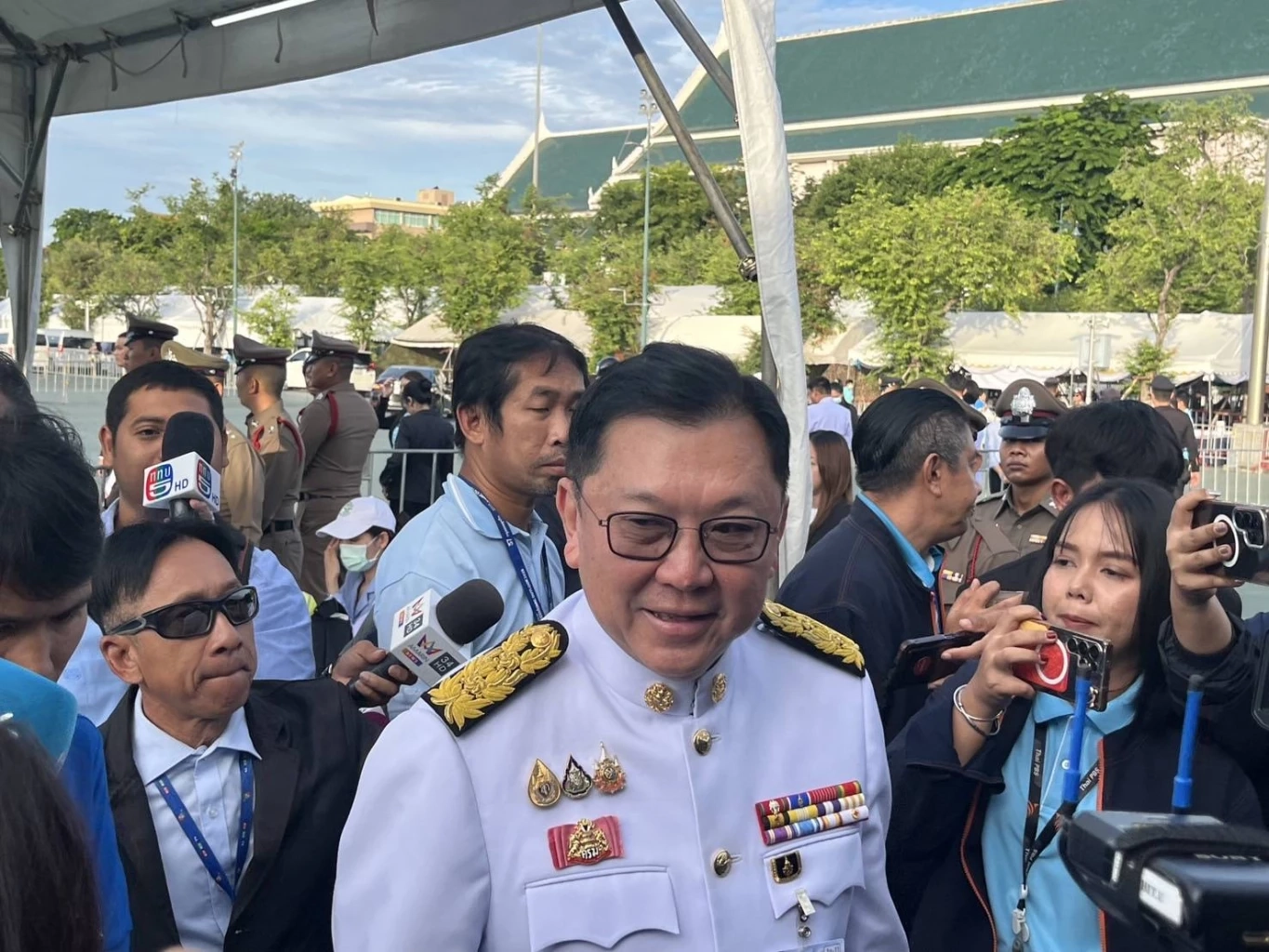 "รมว.พาณิชย์" ชี้ ฟื้นการค้าชายแดน เน้นรักษาตลาดเดิม-เร่งหาตลาดใหม่