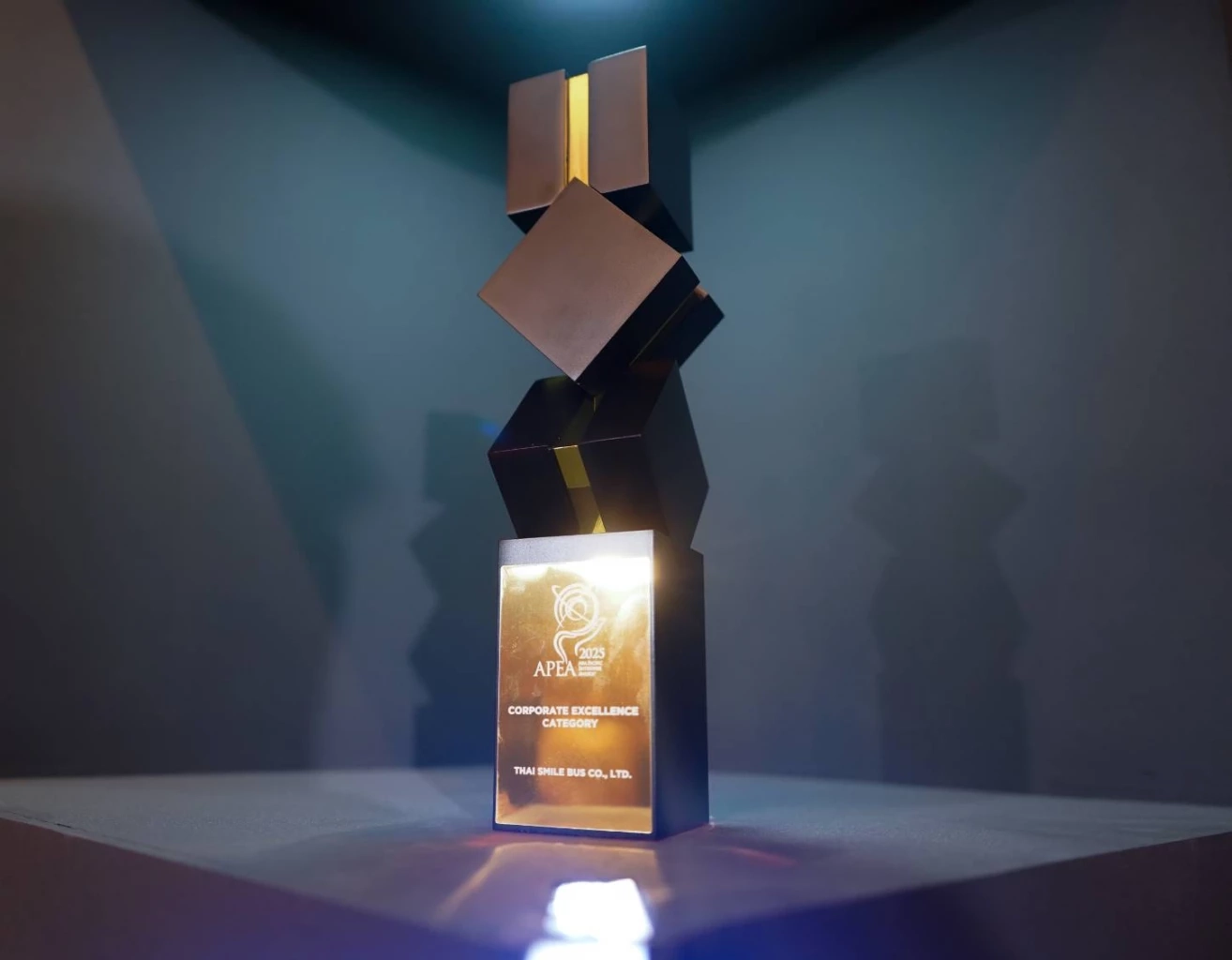 ไทย สมายล์ บัส คว้ารางวัลองค์กรยอดเยี่ยมกลุ่มขนส่งมวลชน