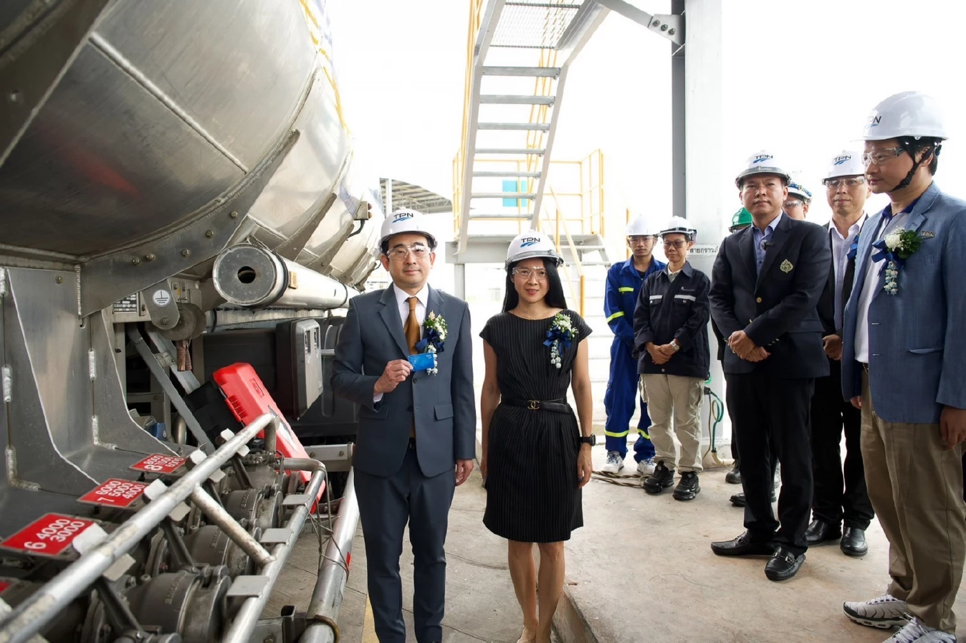 กรมสรรพสามิตเปิดตัว e-Seal คุมเข้มสกัดรถขนน้ำมันเถื่อน