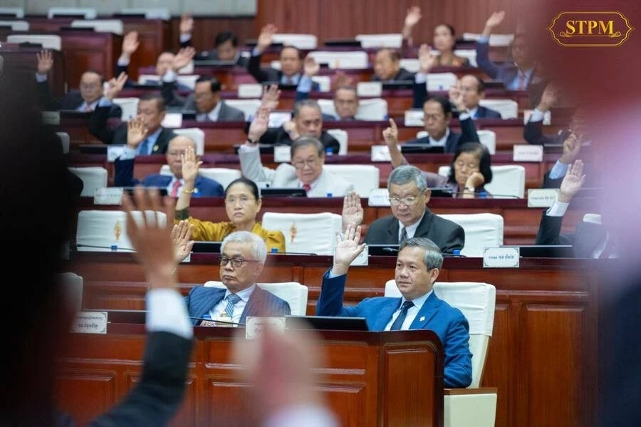 "รัฐบาลกัมพูชา" ออกกฎหมาย เพิกถอนสัญชาติคนกัมพูชา "ต่อต้านรัฐบาลและสมคบคิดกับต่างชาติ"