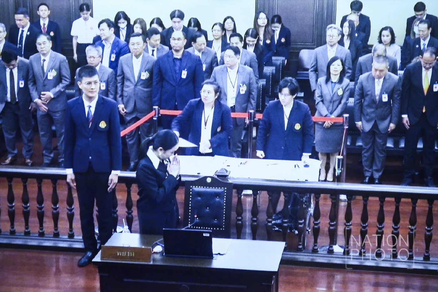 นายกฯอิ๊งค์ รีโพสต์สตอรี่ไอจี โต้ดราม่า คลิปบิดเบือน “นั่งลงลูก”