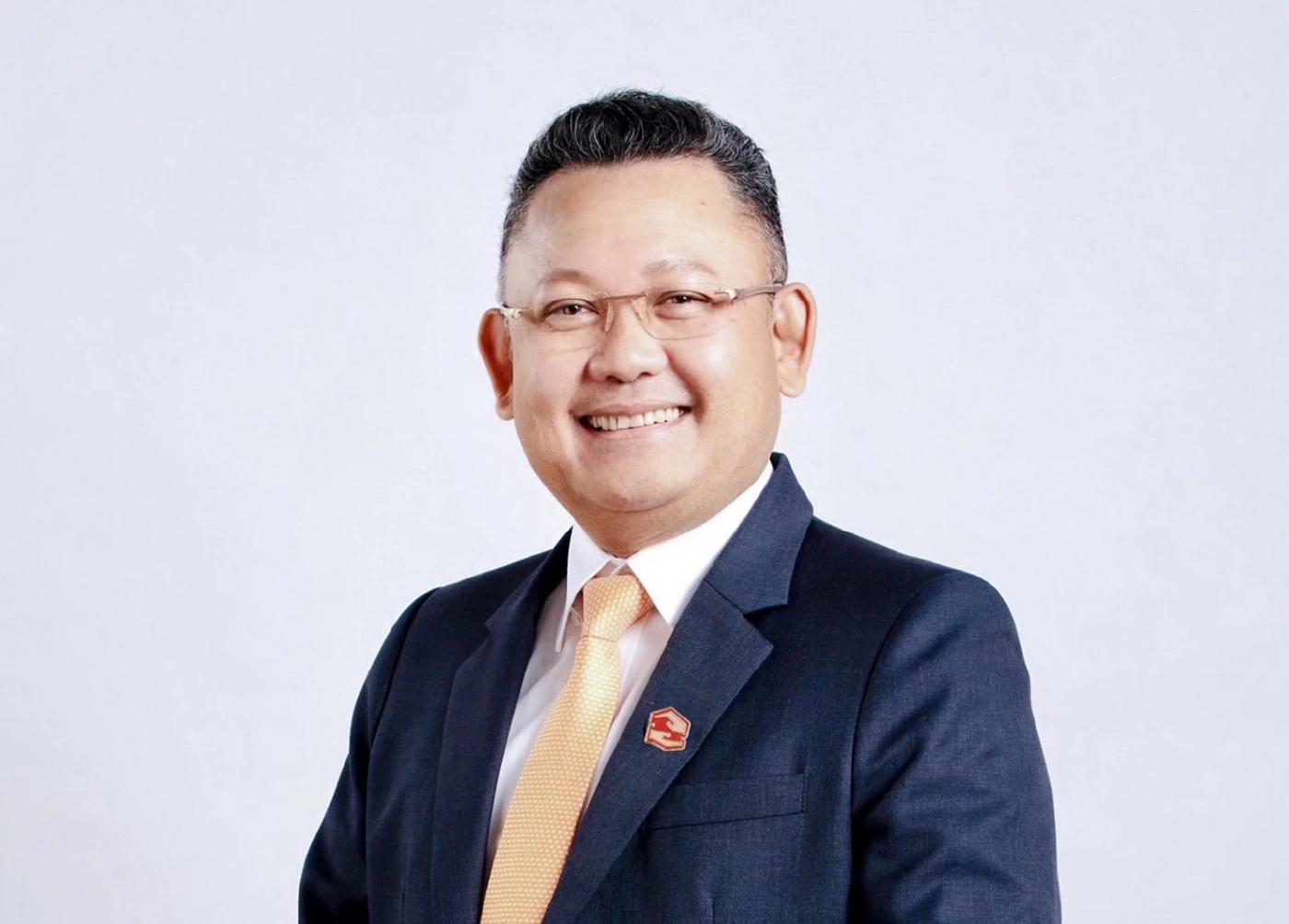 วิทยา แสนภักดี รองกรรมการผู้จัดการ กลุ่มงานปรับโครงสร้างหนี้ ธนาคารอาคารสงเคราะห์