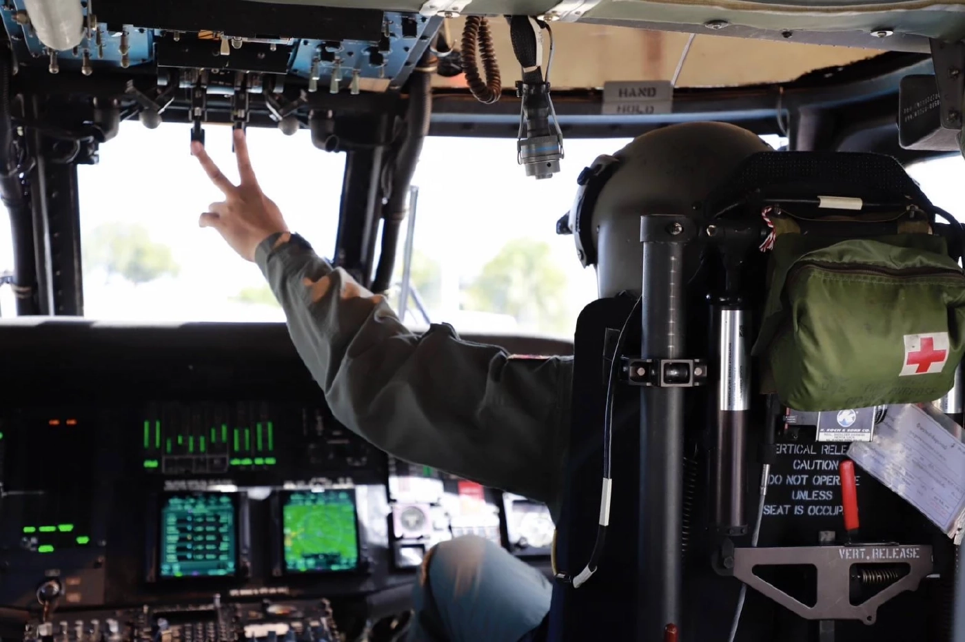 "มทภ.4" บินสำรวจแนวชายแดนนราธิวาสพบ  "ผู้ก่อเหตุรุนแรงขนอาวุธข้ามแดน"